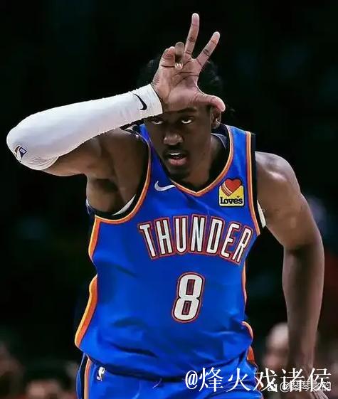 史密斯全场11投6中，三分6中4得到16分10篮板4助攻1封盖